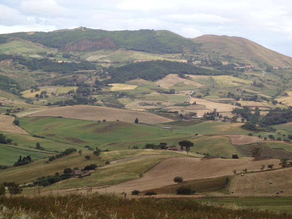 Agriturismo San Pietro Gangi Esterno foto