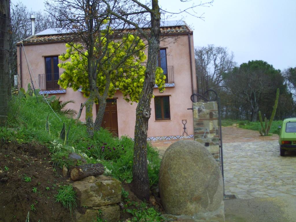Agriturismo San Pietro Gangi Esterno foto